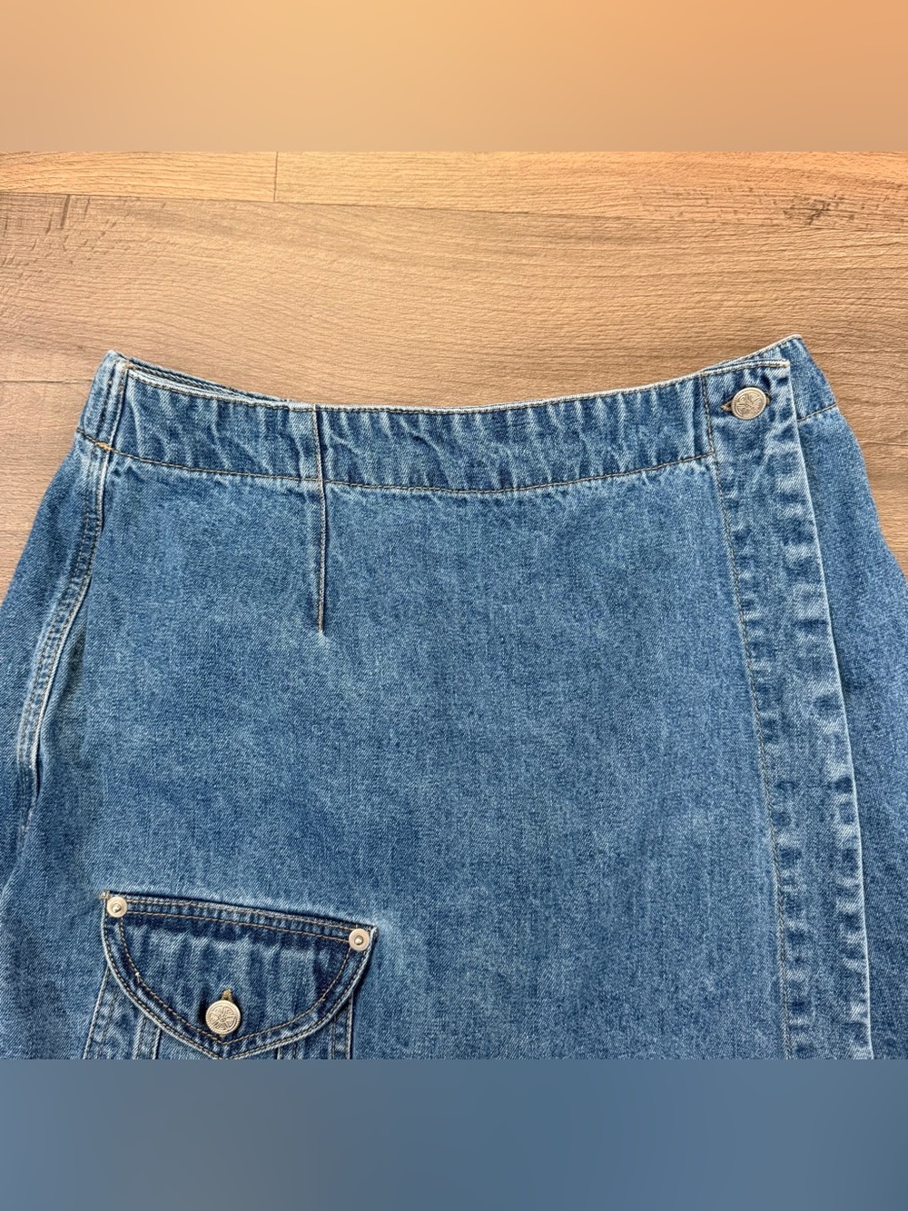 Vintage 90s Kathy Ireland Medium Wash Denim Skort Size 9/10 - Picture 2 of 10
